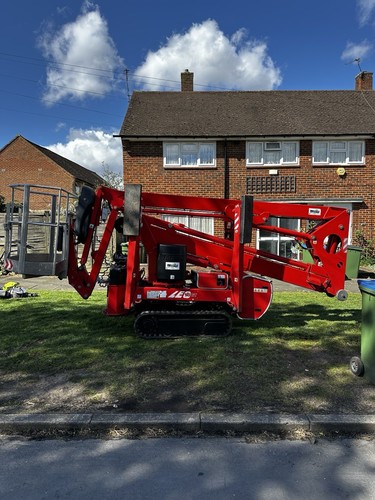 Teupen leo 18gt tracked - ,