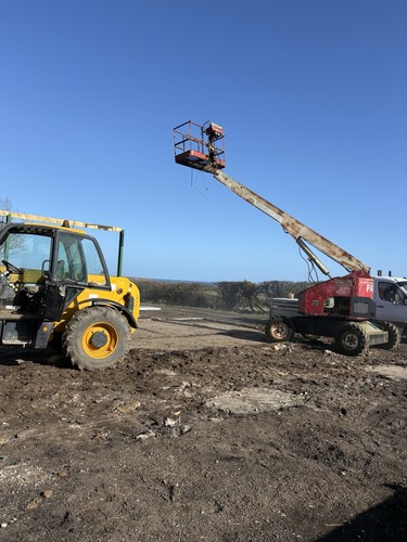 Cherry picker - picker,