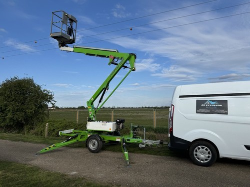 Cherry picker hire with - cherry,