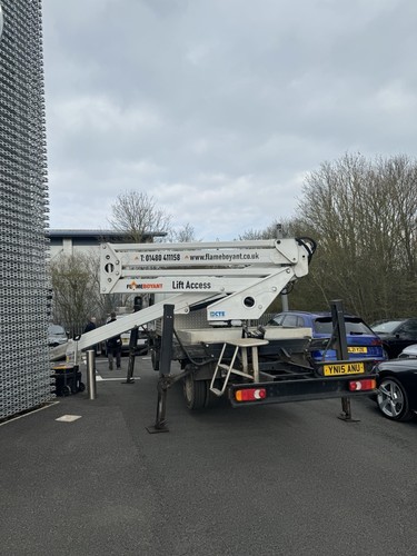 20m cherry picker - 20m,